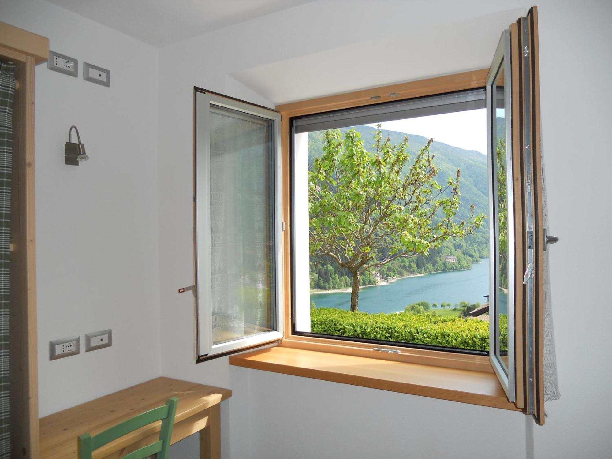 Casa Maria Apartment Molveno Phòng bức ảnh
